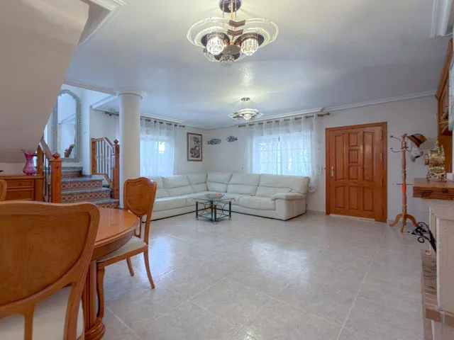 Orihuela Costa! Impresionante Villa Mediterránea con generosa parcela y amplias terrazas + Solarium privado con increíbles vistas panorámicas — 29