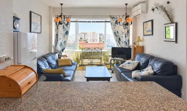Bonito apartamento en Roses con piscinas comunitarias y vist - foto 4