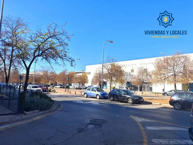 ¡Oportunidad única en el corazón del Zaidín, Granada! — 16