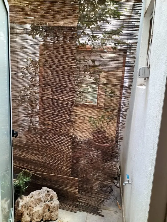 EN VENTA LOCAL COMERCIAL CON INQUILINOS — 36