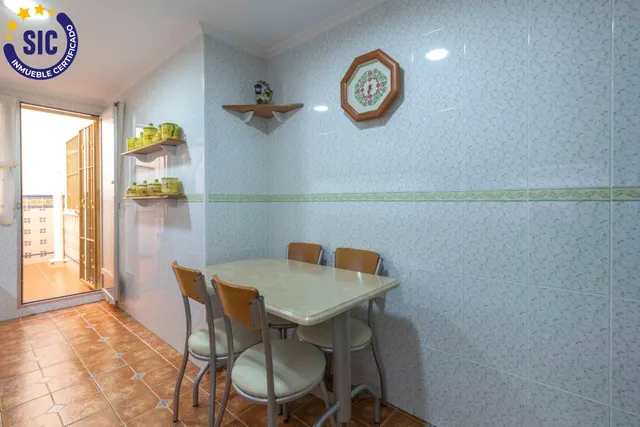 Se vende amplio piso en zona céntrica de Torrent — 17