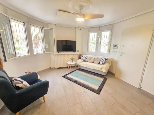 Villa 3 habitaciones 115m² en venta - Centro de la Ciudad Quesada — 19