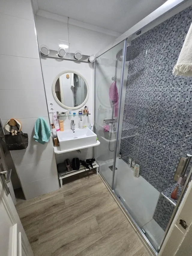 Precioso apartamento totalmente reformado con gran terraza — 21