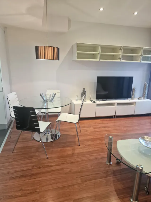 Piso de un dormitorio, amueblado, con plaza de garaje en la Ciudad de las Artes y las  Ciencias — 4
