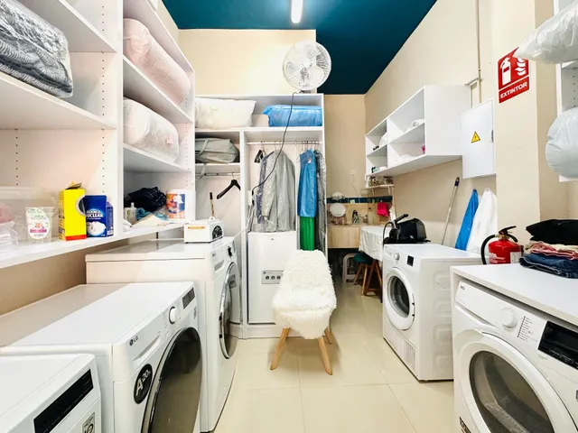 LOCAL 60 M2 JUNTO A ALCAMPO – 2 ESPACIOS INDEPENDIENTES – 1 ALQUILADO — 9