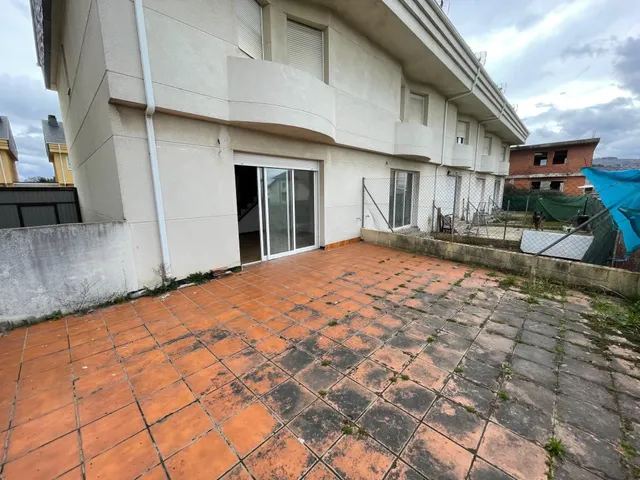 VENTA ADOSADO EN ALMAZCARA EL BIERZO — 15