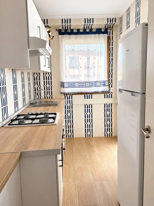 Piso de 65 m2 con 3 habitaciones y ascensor — 4