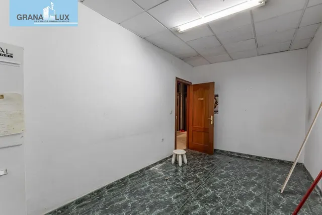 Local comercial en Pajaritos. — 11