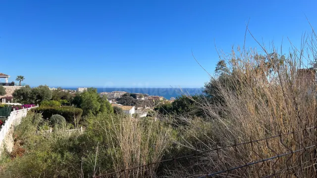 Interesante terreno en venta en Torremuelle, Benalmádena. Má - foto 2