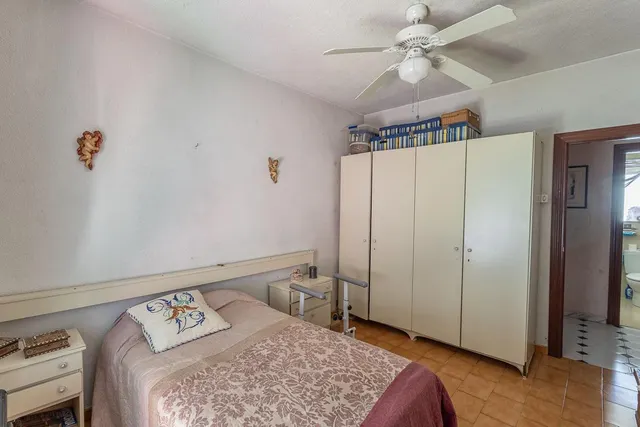 AMPLIO PISO JUNTO GRAN CAPITAN — 15