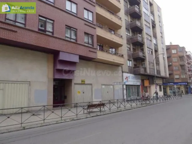 Local comercial 110m² en venta - Barrio Santa Catalina - foto 2