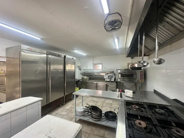 Traspaso de Restaurante en Actividad con Vista al Mar y Estudio Anexo - Magaluf (110.000 €) — 8