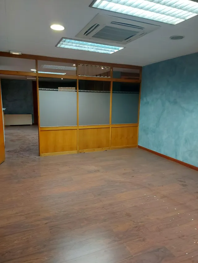 SE VENDE LOCAL DE OFICINAS EN EL CENTRO DE MURCIA — 14