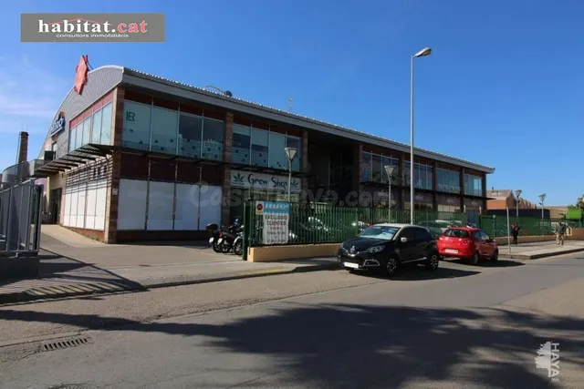 ¡¡LOCAL COMERCIAL EN LA BOVILA - VILANOVA I LA GELTRÚ!!