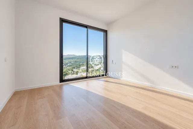 Casa moderna con vistas despejadas en Mas Alba — 44