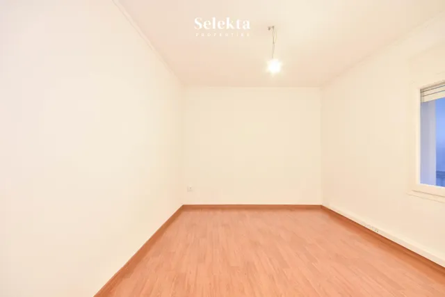 Piso 3 habitaciones 148m² en alquiler - El Gòtic — 11