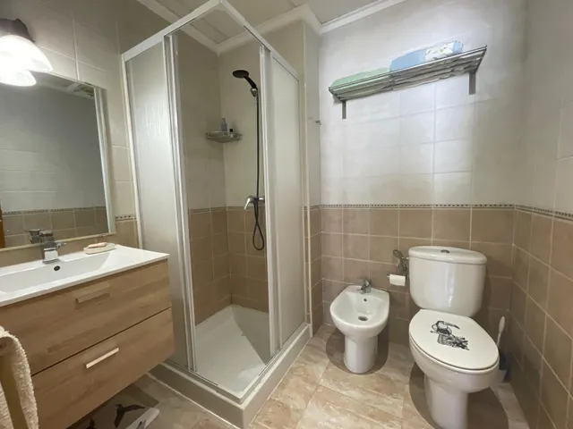 Piso de 2 dormitorios listo para entrar a vivir en Guardamar del Segura — 15