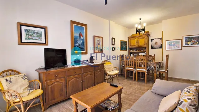 APARTAMENTO CÉNTRICO CON TERRAZA Y PARKING A 400 METROS DE L - foto 3
