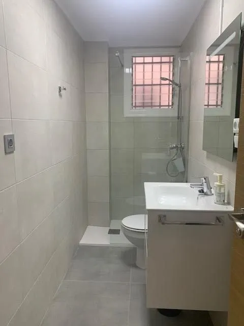 Gran vivienda en alquiler con ascensor — 10