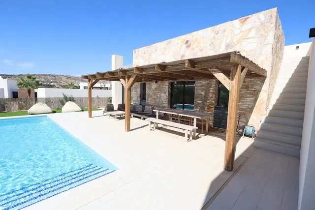Villa moderna con piscina privada y vistas al golf en La Finca, Algorfa — 20