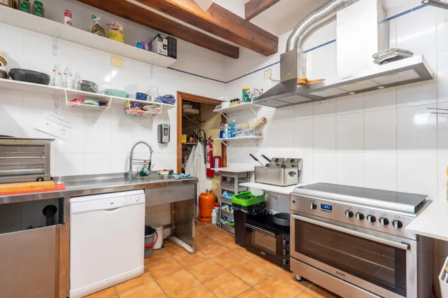 Local comercial 6 habitaciones 426m² en venta - Comunidad valenciana — 31