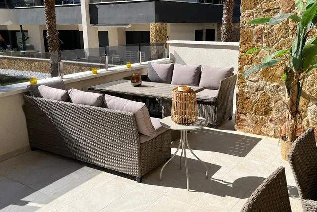 MODERNO APARTAMENTO EN PLANTA BAJA CON JARDÍN PRIVADO DE 65 m2 | LOS ALTOS, ORIHUELA COSTA — 12