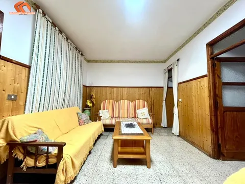 Casa terrera de una sola planta en el Canario