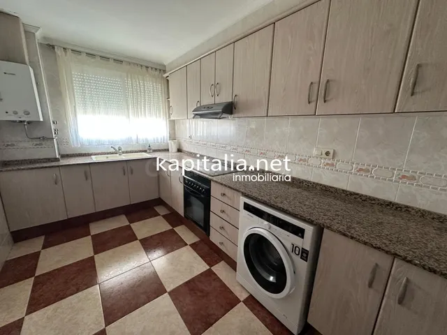 PISO A LA VENTA EN ALBAIDA - foto 3