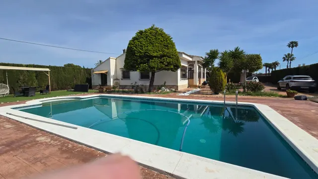 Impresionante Chalet en Algoros a 5 minutos de Elche