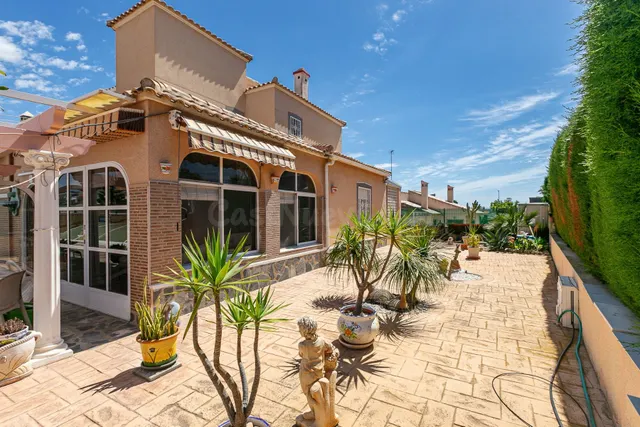Villa 4 habitaciones 158m² en venta - Cabo Roig - foto 4