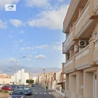 Venta Piso en Roquetas de Mar - Almería - foto 2