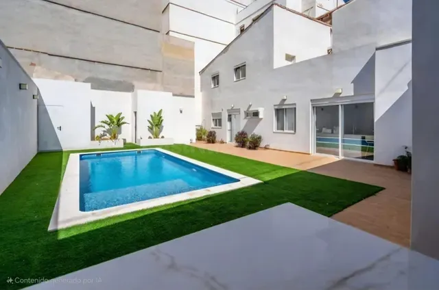 Chalet con piscina privada y garaje en Natzaret, Valencia - foto 4