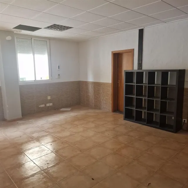 LOCAL COMERCIAL FRENTE A COLEGIO SANTO DOMINGO - ORIHUELA - — 14