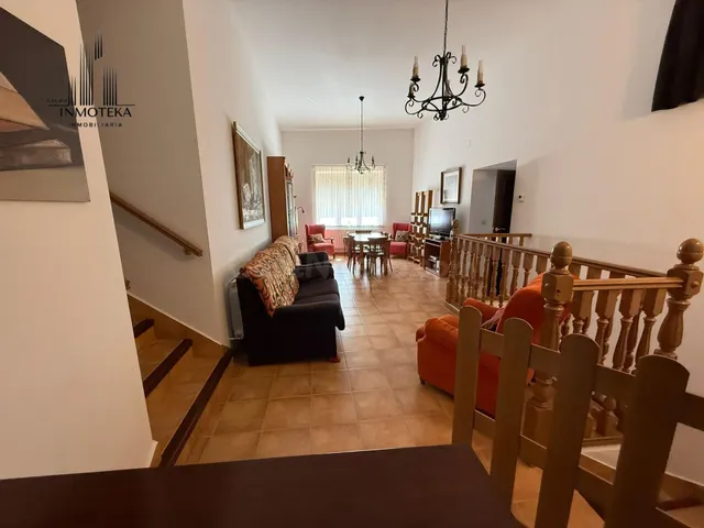 REF: C136 GRUPO INMOTEKA INMOBILIARIA VENDE PISO REFORMADO E - foto 3
