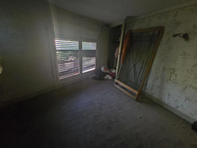 Oportunitat al centre de Tàrrega: Casa per reformar amb terrassa, pati i gran potencial — 16
