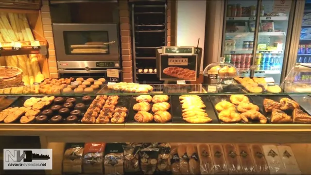 Venta de negocio de panadería con inquilino en funcionamient - foto 2