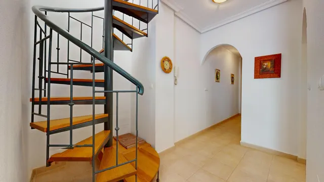 Encantadora Casa con 2 Terrazas a un Paso del Hotel 525 – 3 Dormitorios en Los Alcázares — 18