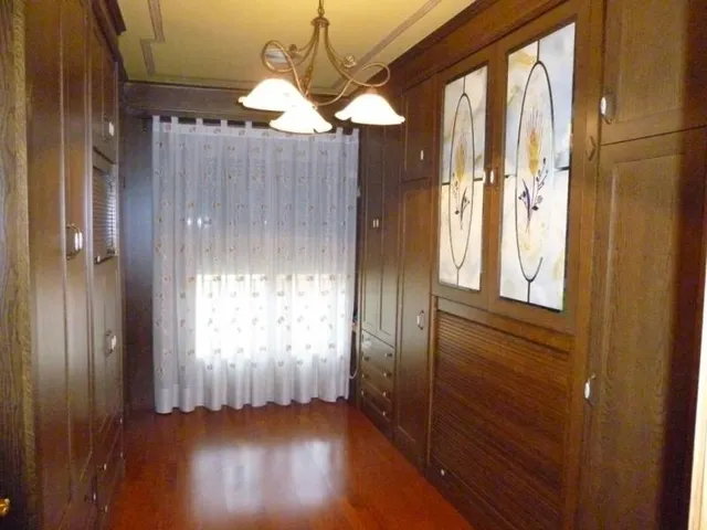 CASA CON EXCELENTES ACABADOS — 9