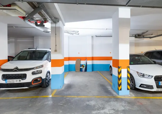 FANTASTICO APARTAMENTO EN EL ALBAICIN CON GARAJE — 33