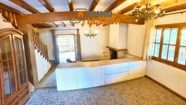 Majestuosa Villa en Alpicat — 41