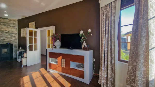 ALQUILER CHALET CON PARCELA EN HIGUERA DE VARGAS — 15
