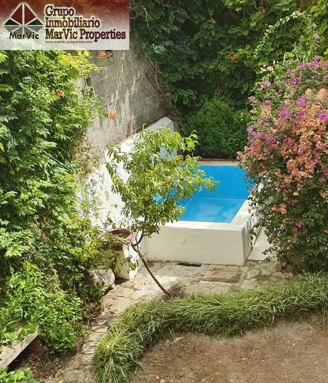 Amplia Casa Reformada en Sella con Piscina y Chimenea — 6
