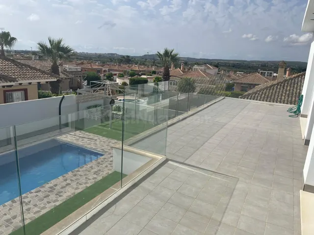 Exclusiva Villa de lujo La Marina - foto 4