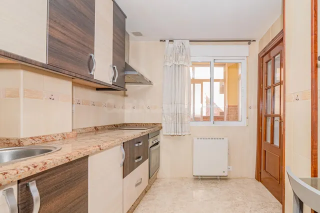 Piso 2 habitaciones 90m² en venta - A la Salida de las Gabias — 5