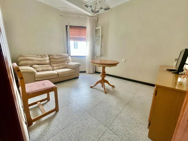 ¡Piso de 3 dormitorios con balcón en San Vicente del Raspeig! — 29