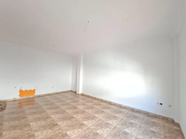 SE VENDE CASA EN ABRUCENA — 29