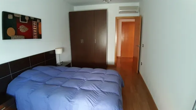 APARTAMENTO SEMINUEVO, CÉNTRICO CON PISCINA COMUNITARIA, AIRE ACONDICIONADO Y PLAZA DE GARAJE — 7