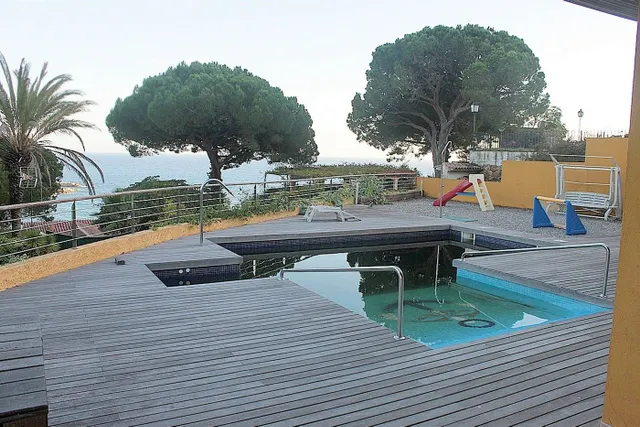 Preciosa villa en 2 línea de mar! — 22