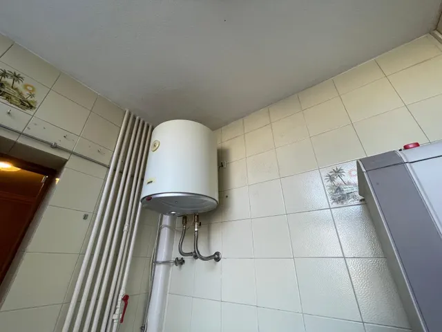 ¡AMPLIO Y LUMINOSO PISO DE 4 habitaciones EN LA CUESTA! — 11