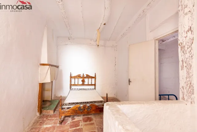CASA DE PUEBLO EN PADUL PARA REFORMAR!!! — 41